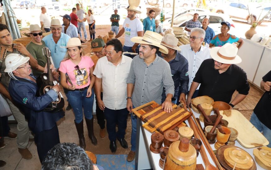 O Governador Wanderlei Barbosa esteve presente no encerramento da 8ª Agrosudeste, onde foram realizados mais de R$ 50 milhões em negócios e contou com a visita de 20 mil participantes.